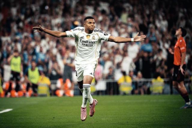 但德尚也没, 于姆巴佩变, 父亲