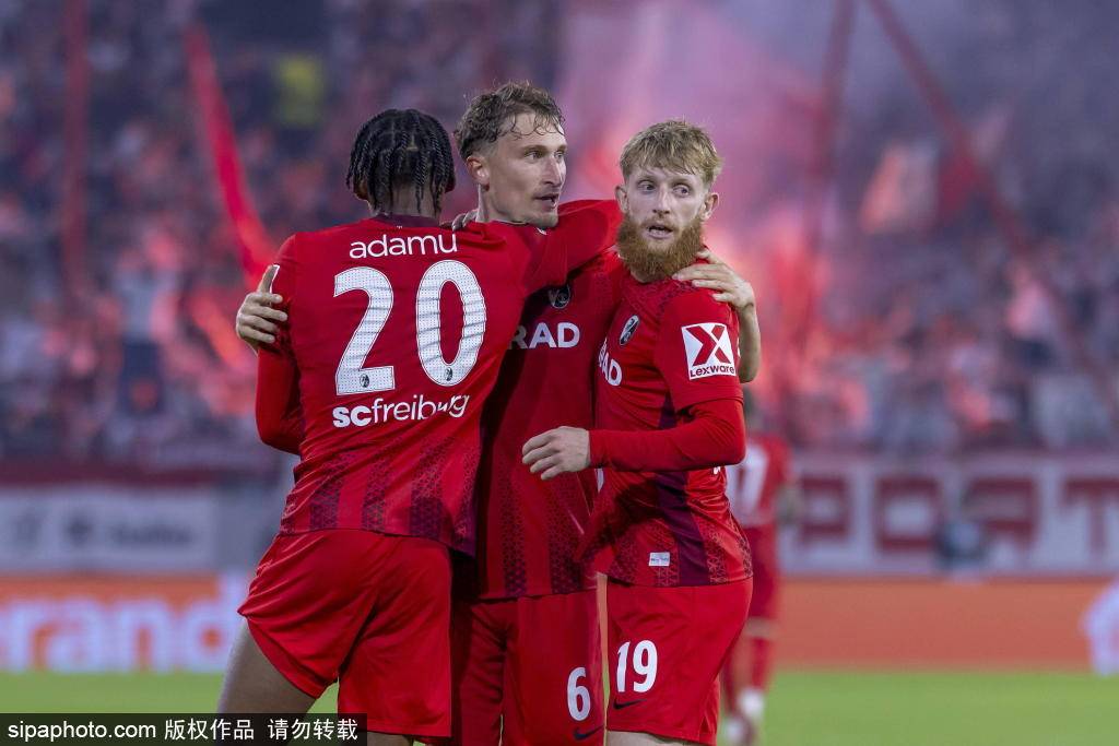 否在国家队, 能够在未来, 接替索默的 否在国家队, 能够在未来, 接替索默的