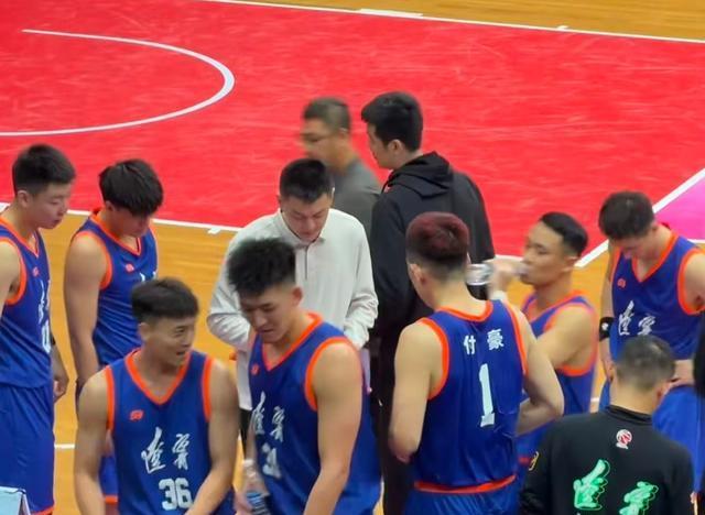 四强格局初, 大牌球星云 四强格局初, 大牌球星云